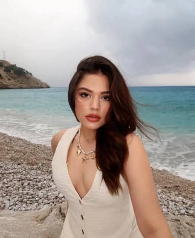 Eda Sakız