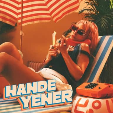Hande Yener - Cornetto